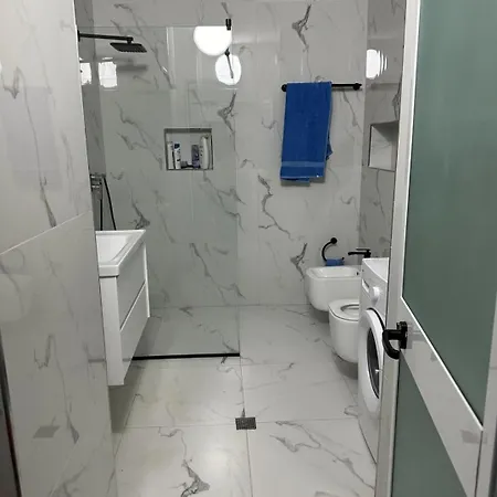 Enzo Sea View Apartment